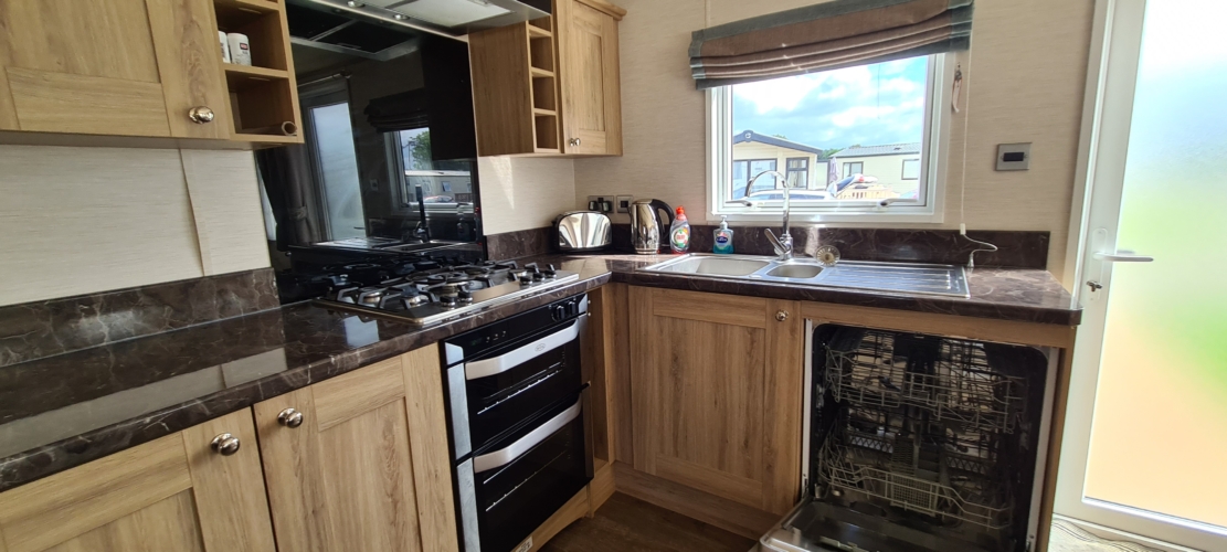 Mini Lodge on Willow Grove – Willow Grove | Static Caravan, sleeps 6