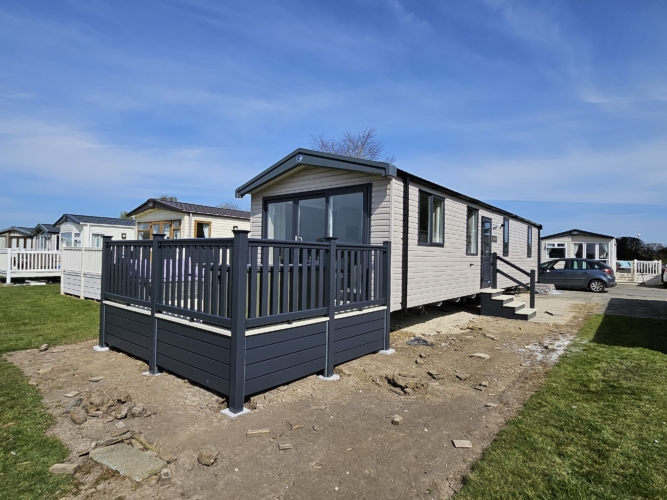 Premium static caravan at Flamingo land – North Yorkshire | Static Caravan, sleeps 6