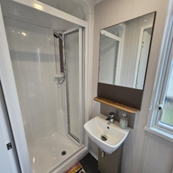 Premium static caravan at Flamingo land – North Yorkshire | Static Caravan, sleeps 6