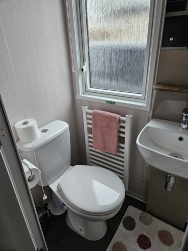 Premium static caravan at Flamingo land – North Yorkshire | Static Caravan, sleeps 6