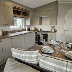 Premium static caravan at Flamingo land – North Yorkshire | Static Caravan, sleeps 6