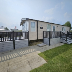 Extra Large decked static at Flamingo Land – North Yorkshire | Static Caravan, sleeps 6
